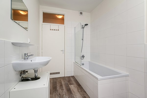 Medium property photo - Drebbelstraat 247, 2522 DB Den Haag
